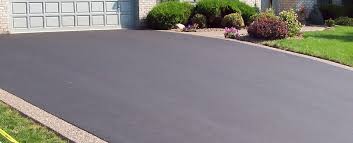 Best Gravel Driveway Installation  in Stuart, IA